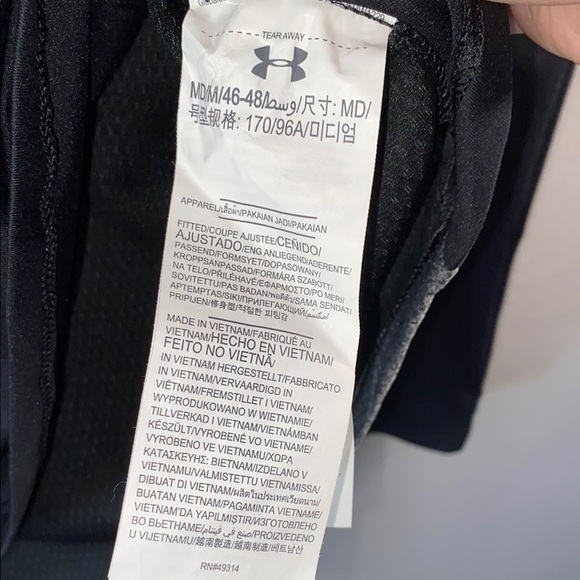 Black and Gray Fitted Long Sleeve Tee with Mandarin Collar - Picture 9 of 10